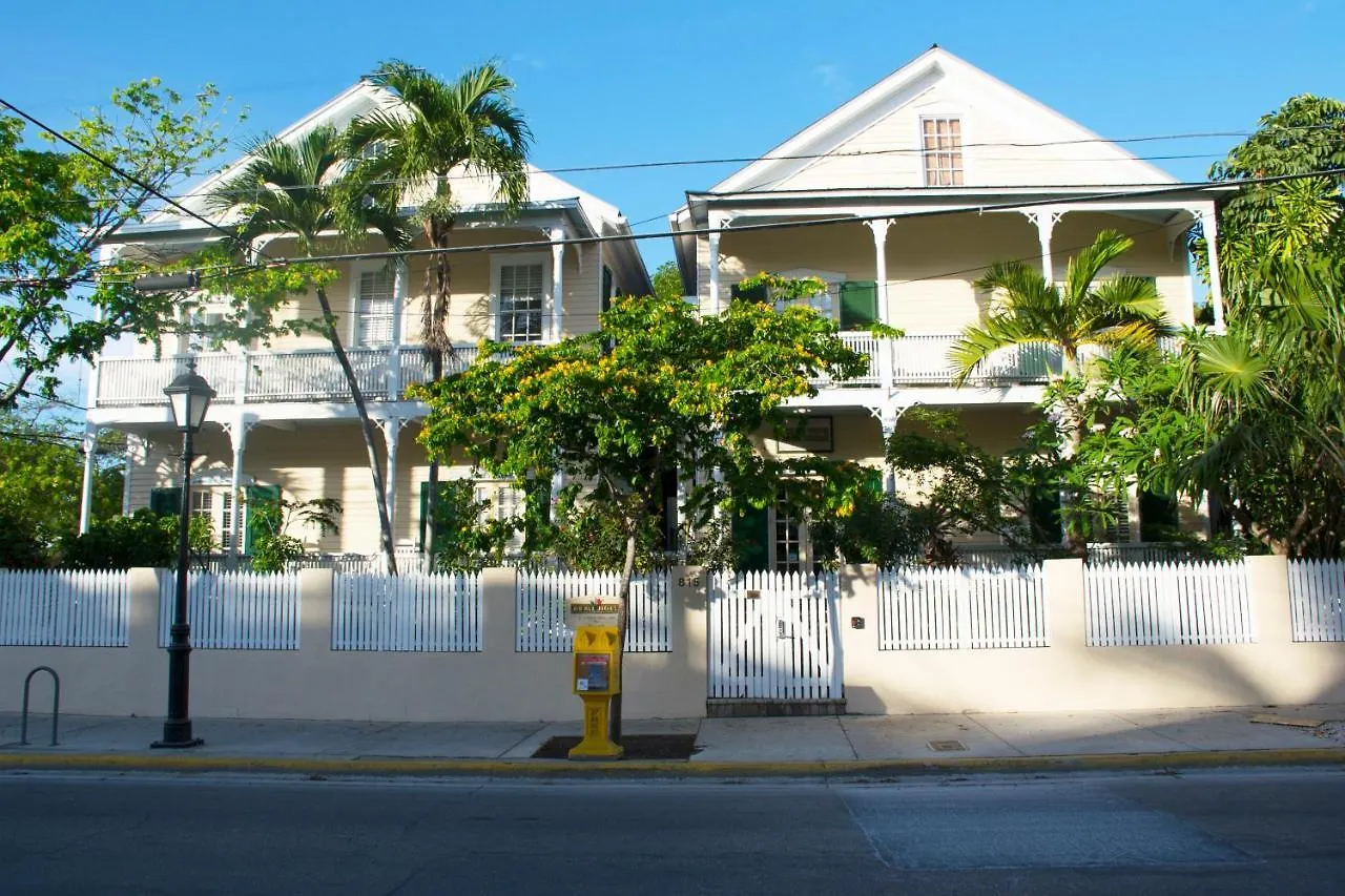 ***  Duval House Bed & Breakfast Key West United States