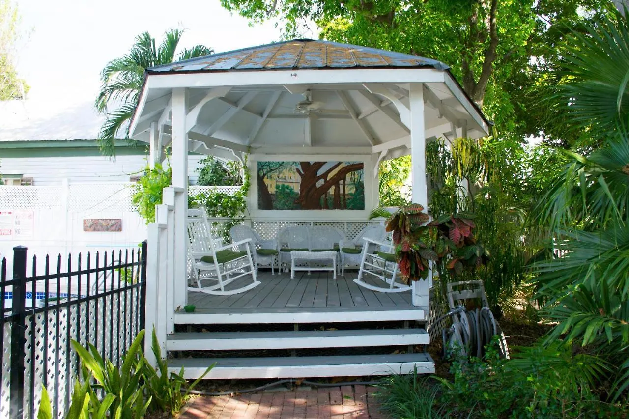 Duval House Bed & Breakfast Key West